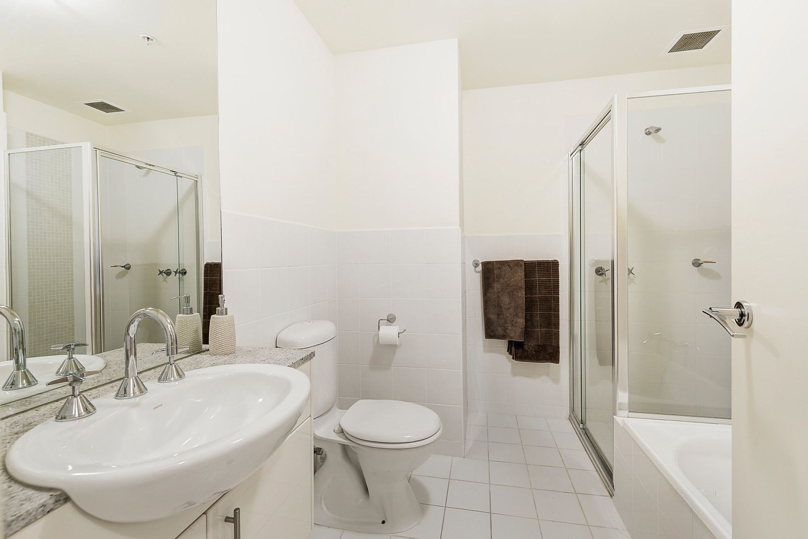 103/8 Clay Drive, Doncaster, VIC 3108, Doncaster - Thumbnail 4
