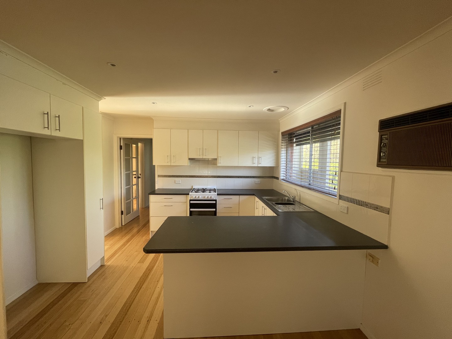 103 Daffodil Rd, Boronia, VIC 3155 - Thumbnail 2 - 12/03/2026