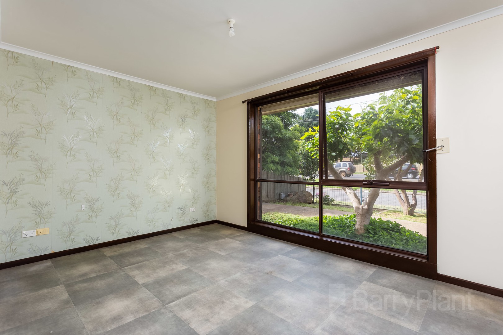 103 Duncans Road, Werribee, VIC 3030, Werribee - Thumbnail 2