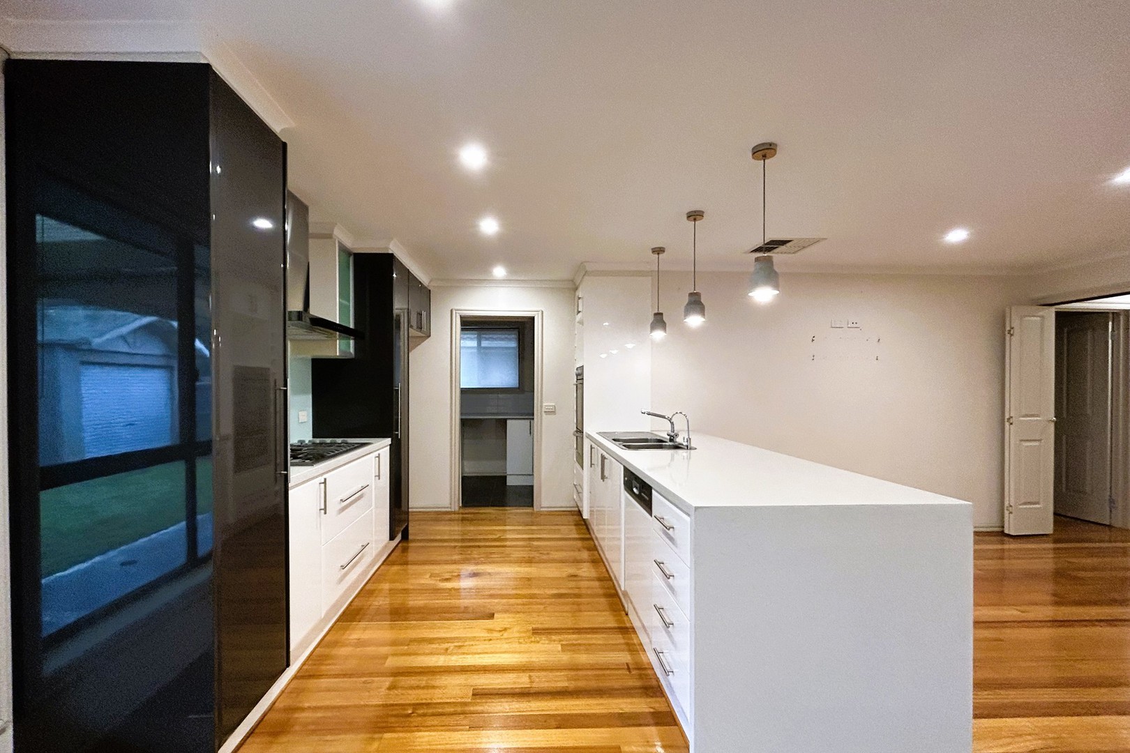 103 Mill Park Drive, Mill Park, VIC 3082, Mill Park - Thumbnail 4
