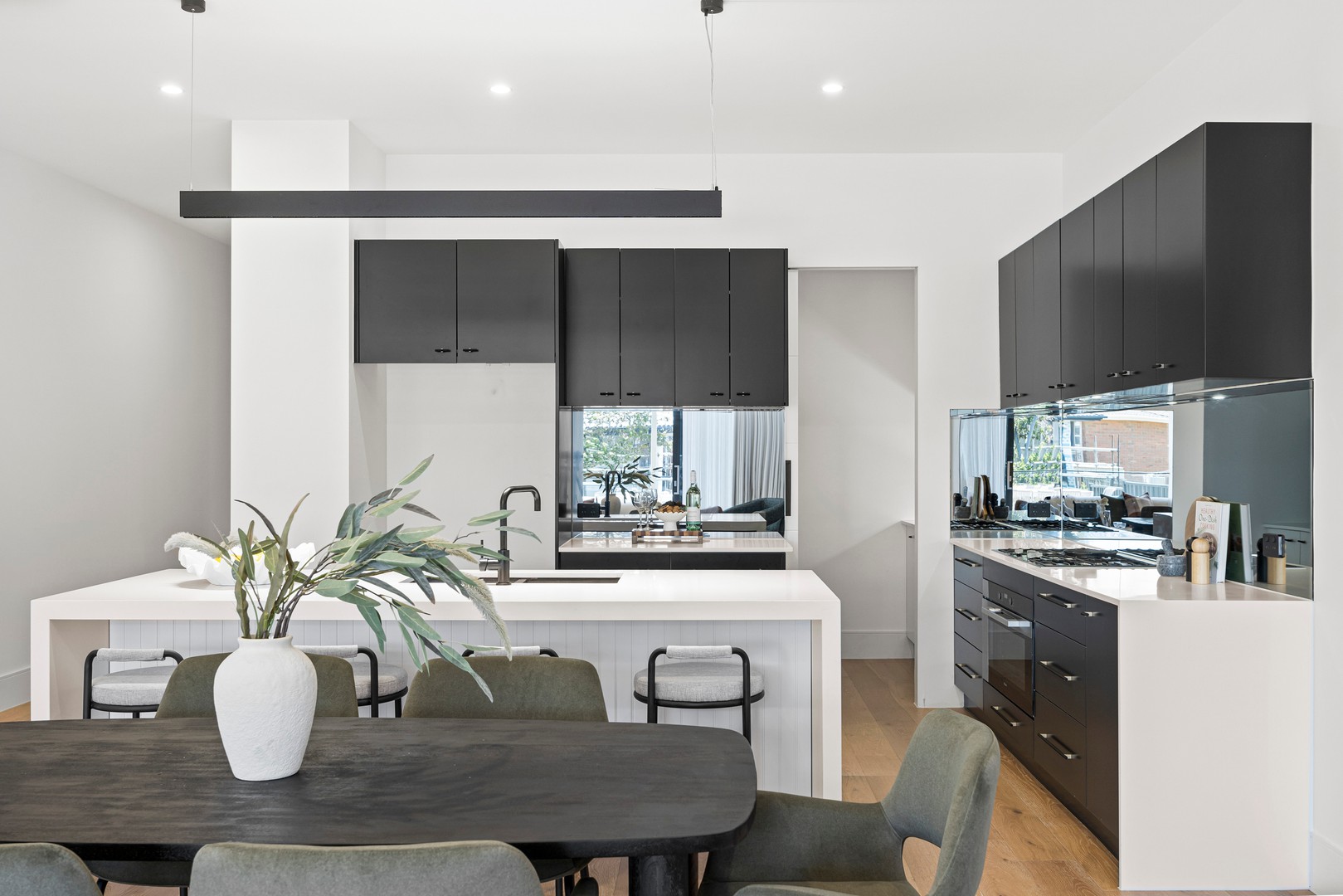 103 Ogilvie Street, Essendon, VIC 3040, Essendon - Thumbnail 4