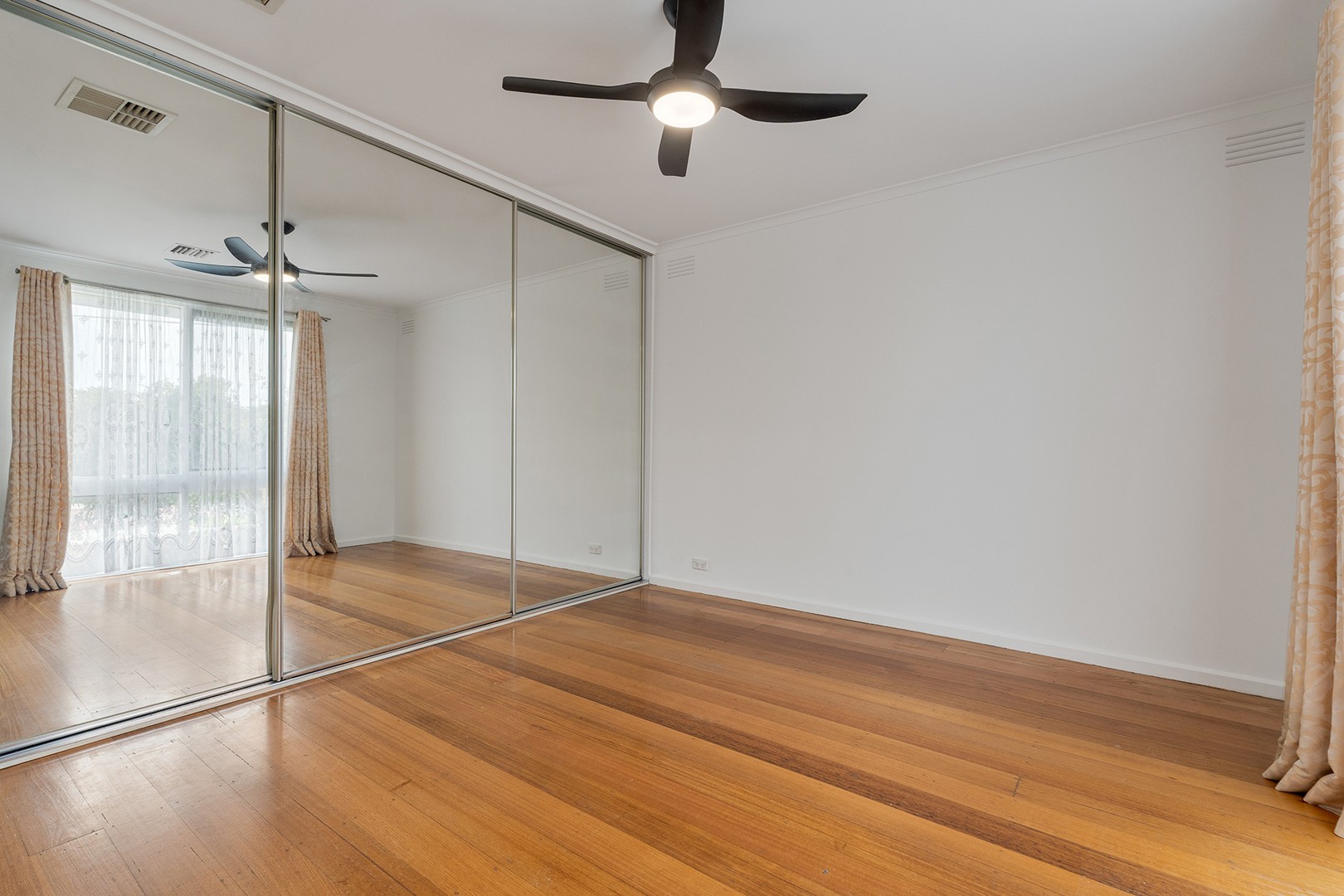 103 South Circular Road, Gladstone Park, VIC 3043, Gladstone Park - Thumbnail 8