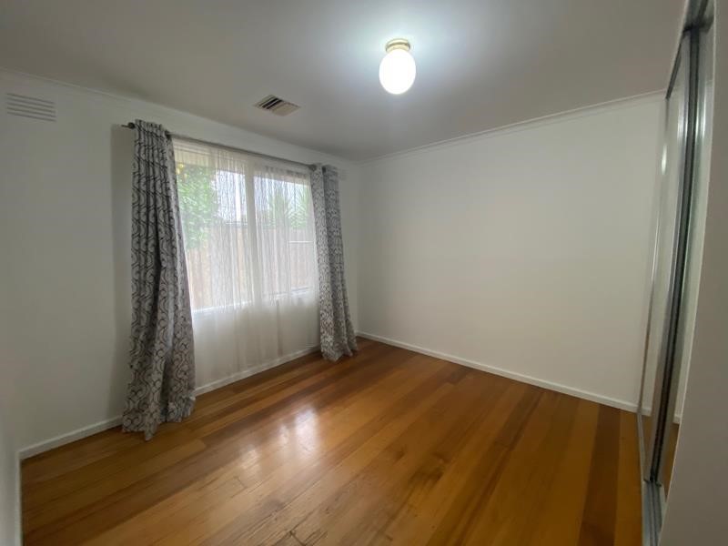 103 South Circular Road, Gladstone Park, VIC 3043, Gladstone Park - Thumbnail 7