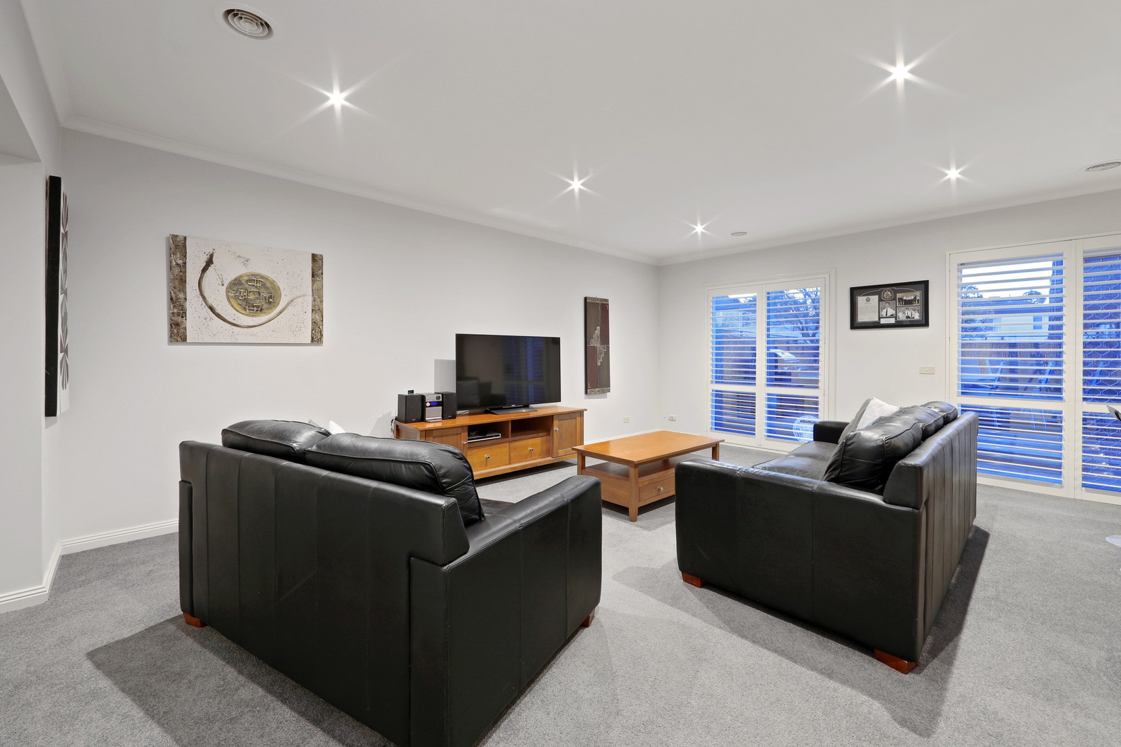 103 Sovereign Manors Crescent, Rowville, VIC 3178, Rowville - Thumbnail 4