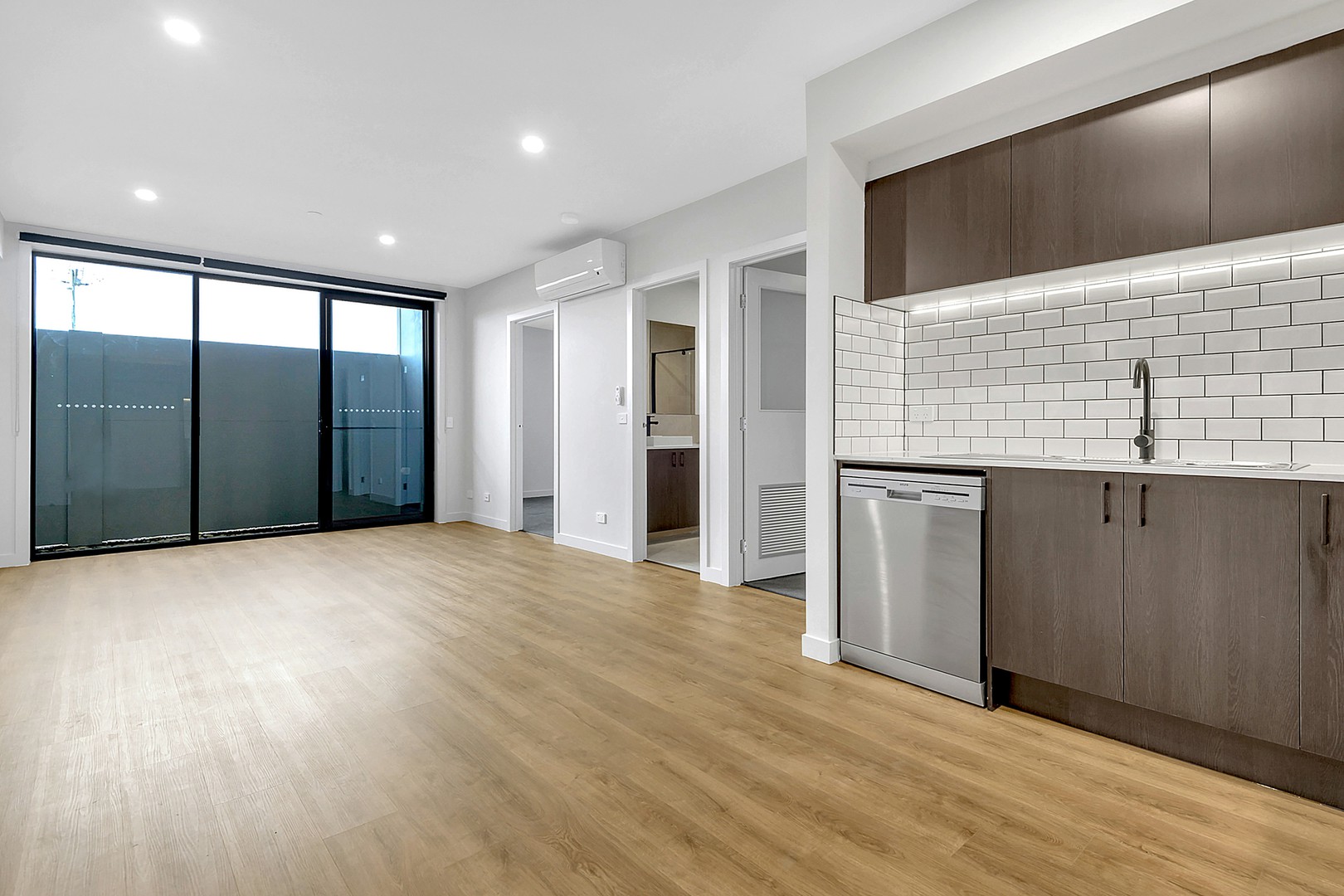 104/2 Fortitude Drive, Craigieburn, VIC 3064 - Thumbnail 2 - 15/07/2026