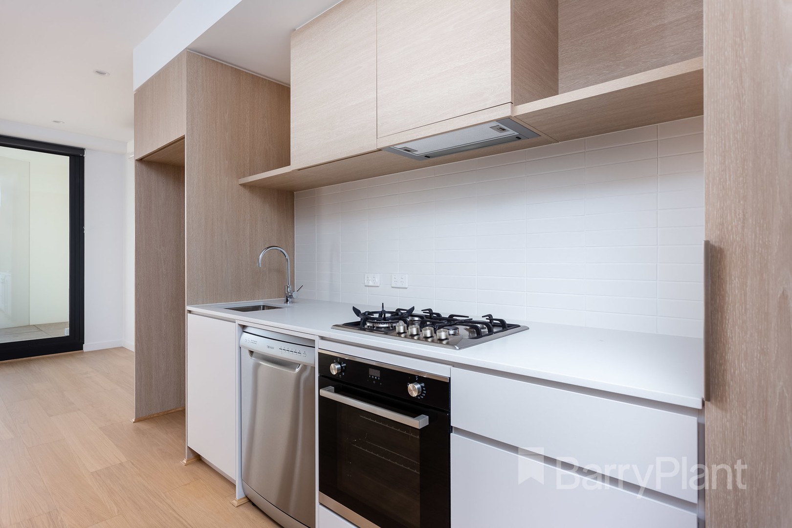 104/30 Clark Street, Williams Landing, VIC 3027, Williams Landing - Thumbnail 5