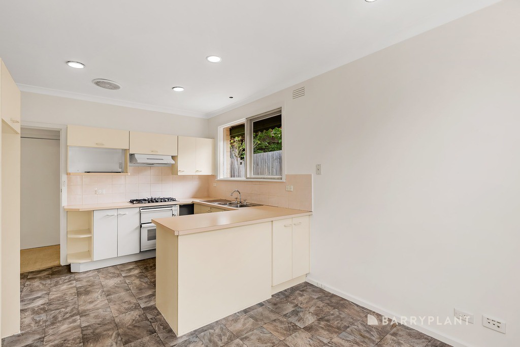 104 Bellevue Avenue, Doncaster East, VIC 3109 - Thumbnail 2 - 30/01/2024