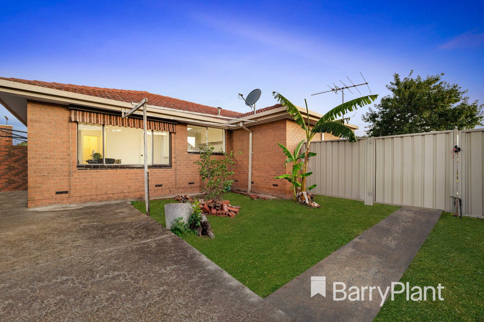 104 Denton Avenue, St Albans, VIC 3021, St Albans - Thumbnail 3