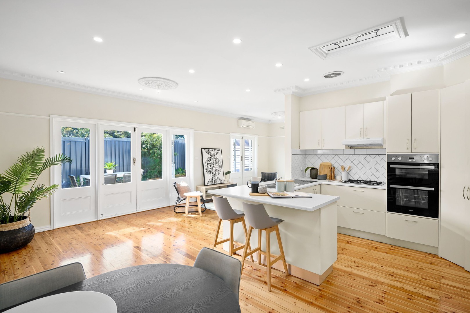 104 Haldane Road, Niddrie, VIC 3042, Niddrie - Thumbnail 3