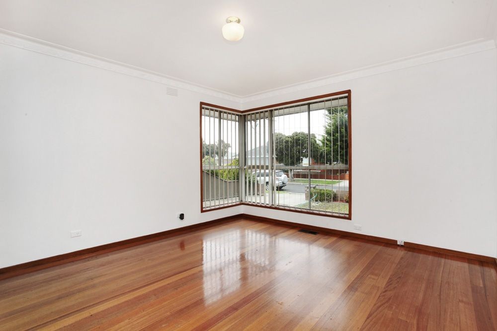 104 Hall Street, Sunshine West, VIC 3020, Sunshine West - Thumbnail 2