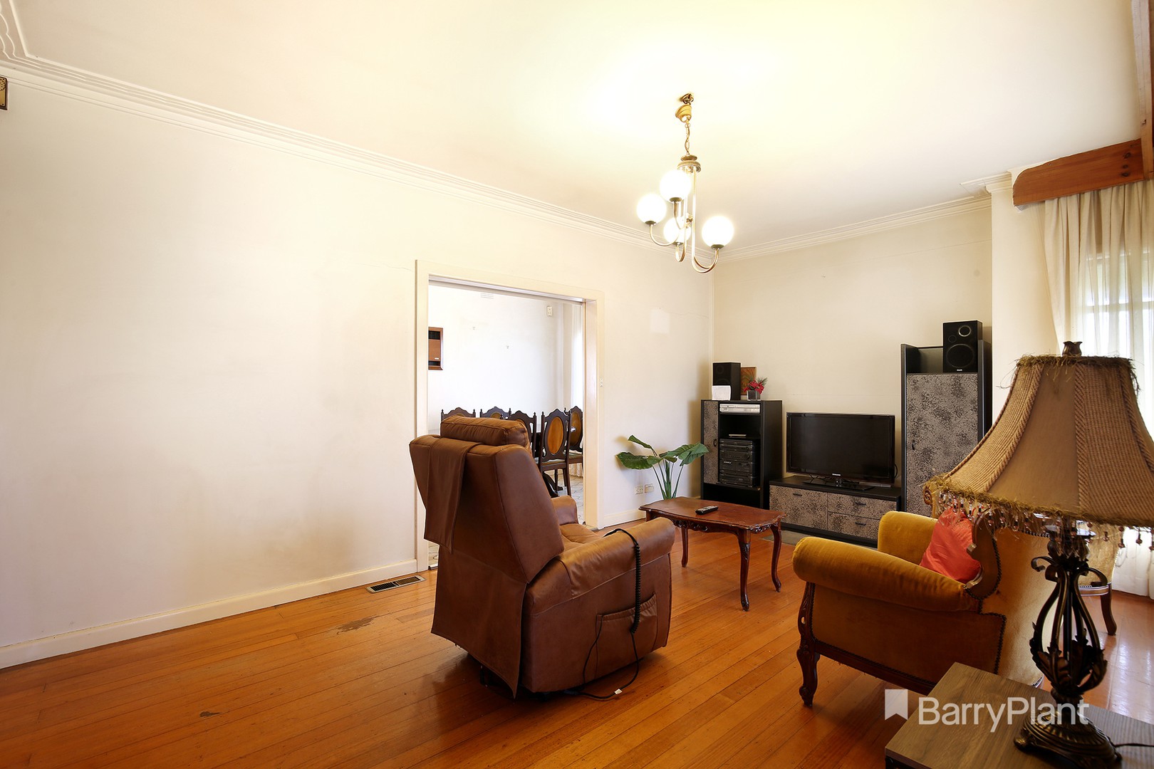 104 Hilton Street, Glenroy, VIC 3046, Glenroy - Thumbnail 2