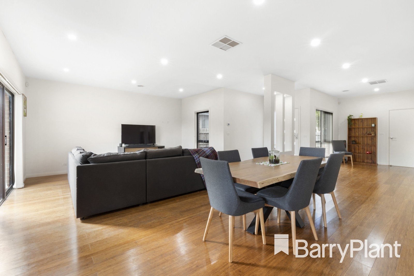 104 Jesson Crescent, Dandenong, VIC 3175, Dandenong - Thumbnail 4