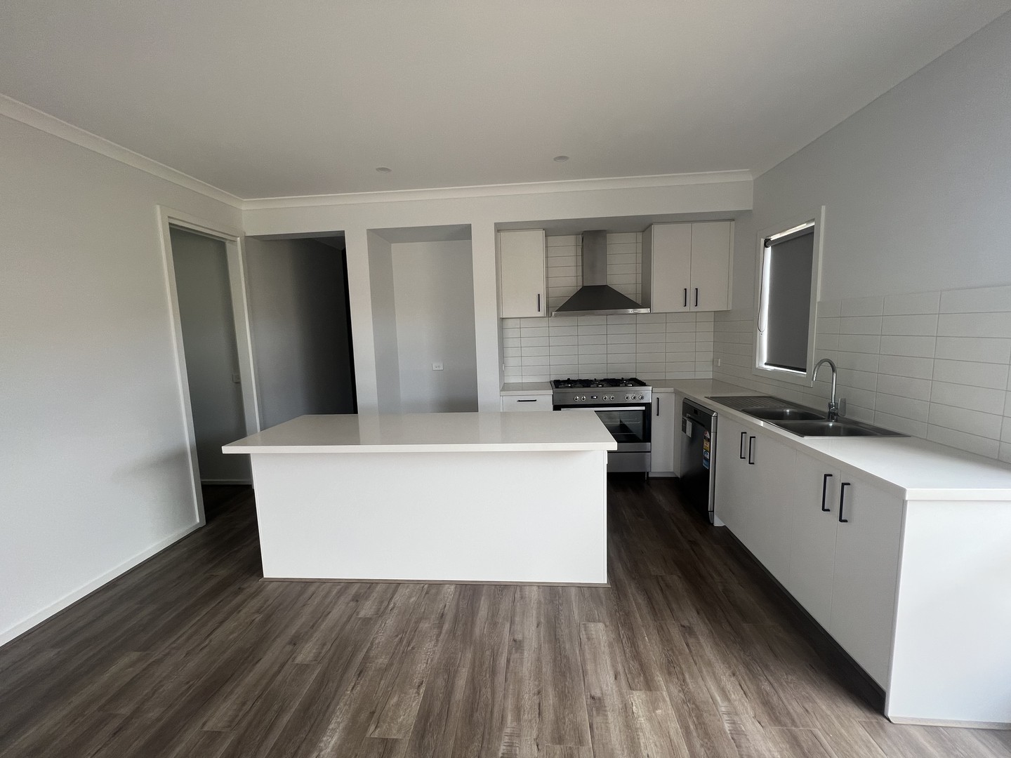 104 Lollipop Crescent, Sunbury, VIC 3429, Sunbury - Thumbnail 8