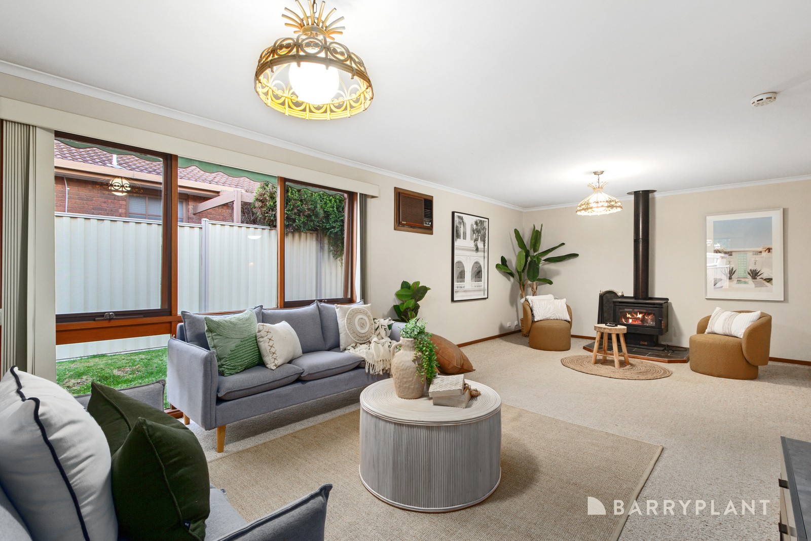 104 Wallace Road, Wantirna South, VIC 3152, Wantirna South - Thumbnail 2