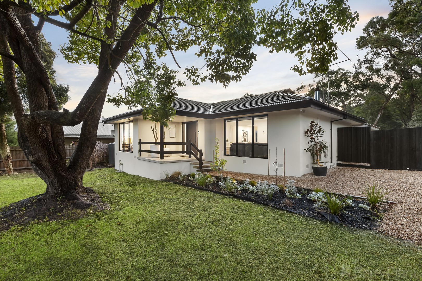 104 York Road, Mount Evelyn, VIC 3796, Mount Evelyn - Thumbnail 2