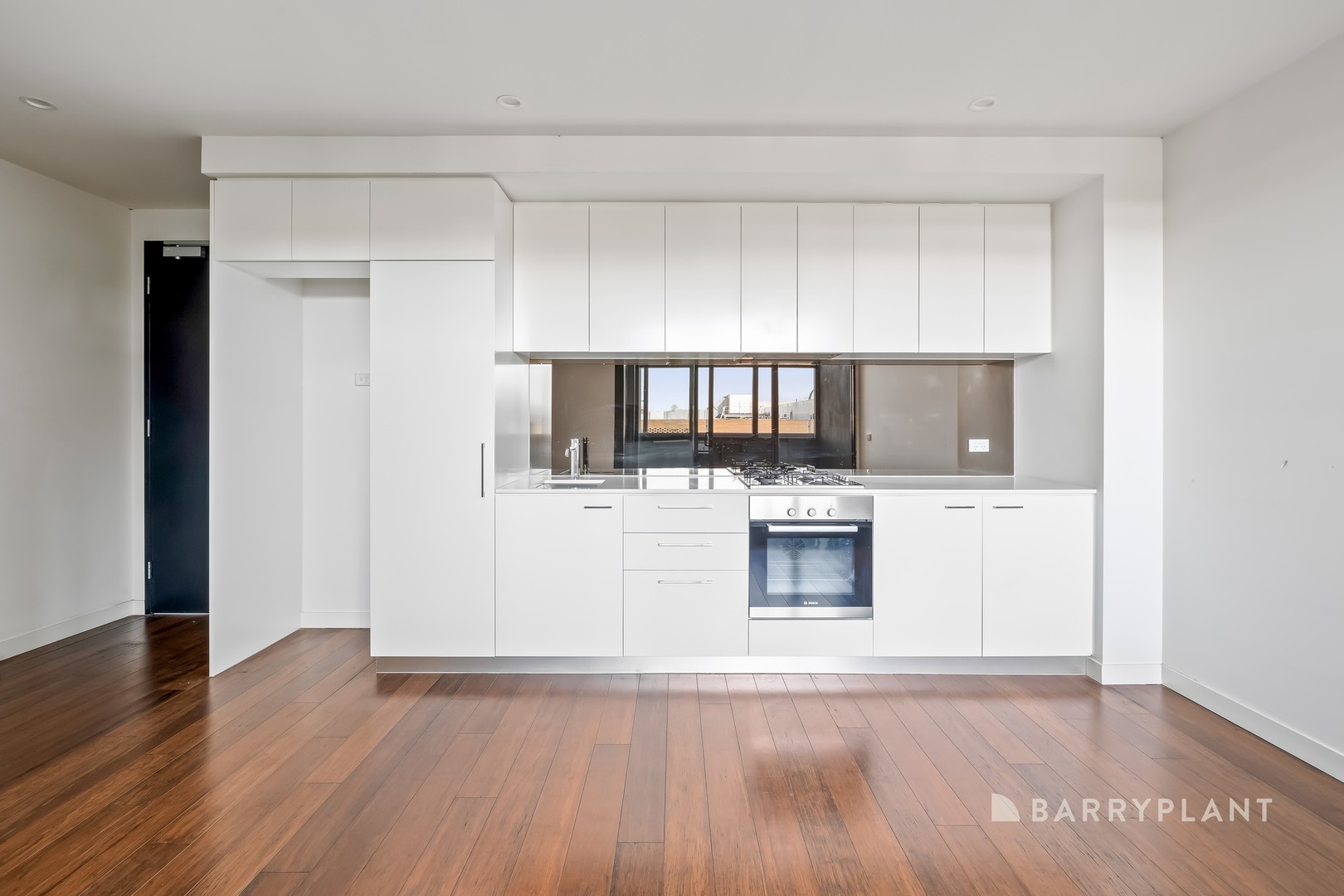 105/10 Clinch Avenue, Preston, VIC 3072, Preston - Thumbnail 2