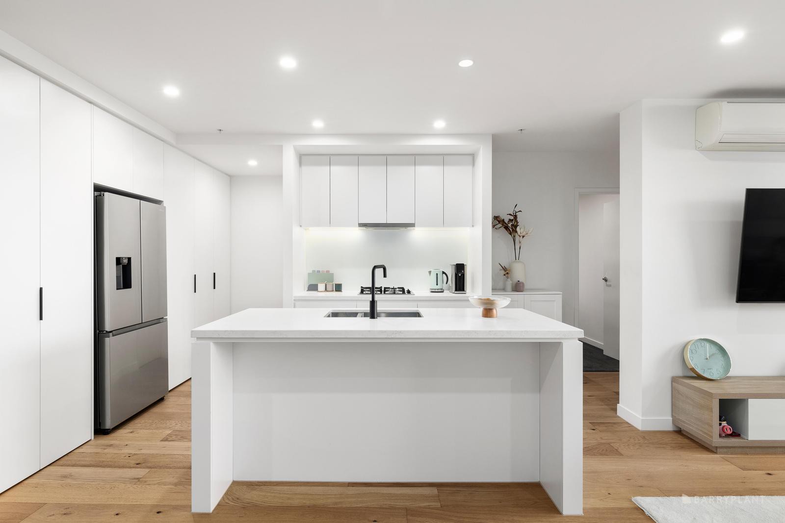 105/1058 Doncaster Road, Doncaster East, VIC 3109, Doncaster East - Thumbnail 4