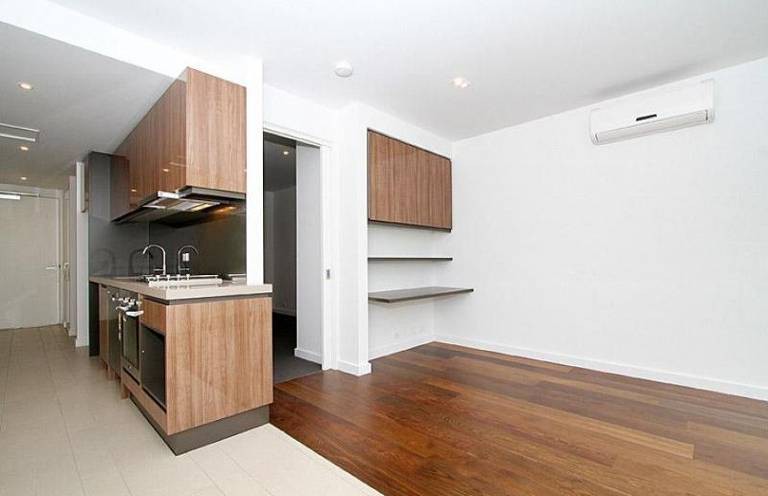 105/24 Crimea Street, St Kilda, VIC 3182, St Kilda - Thumbnail 2