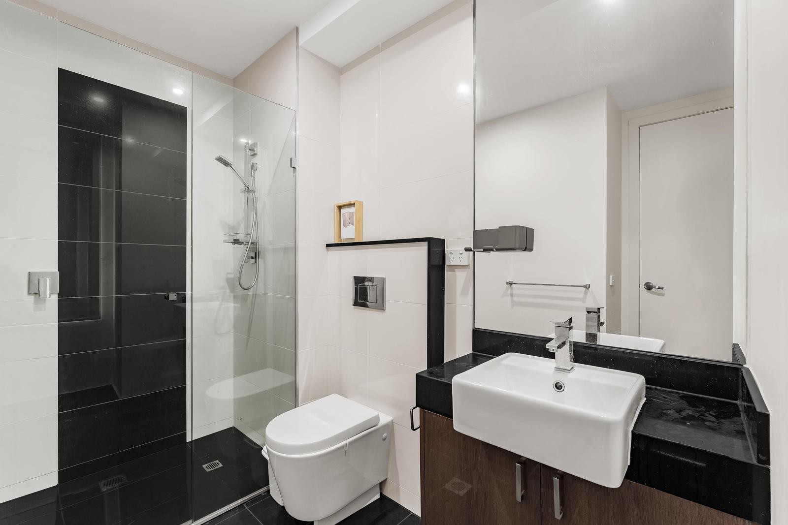 105/927 Doncaster Road, Doncaster East, VIC 3109, Doncaster East - Thumbnail 6