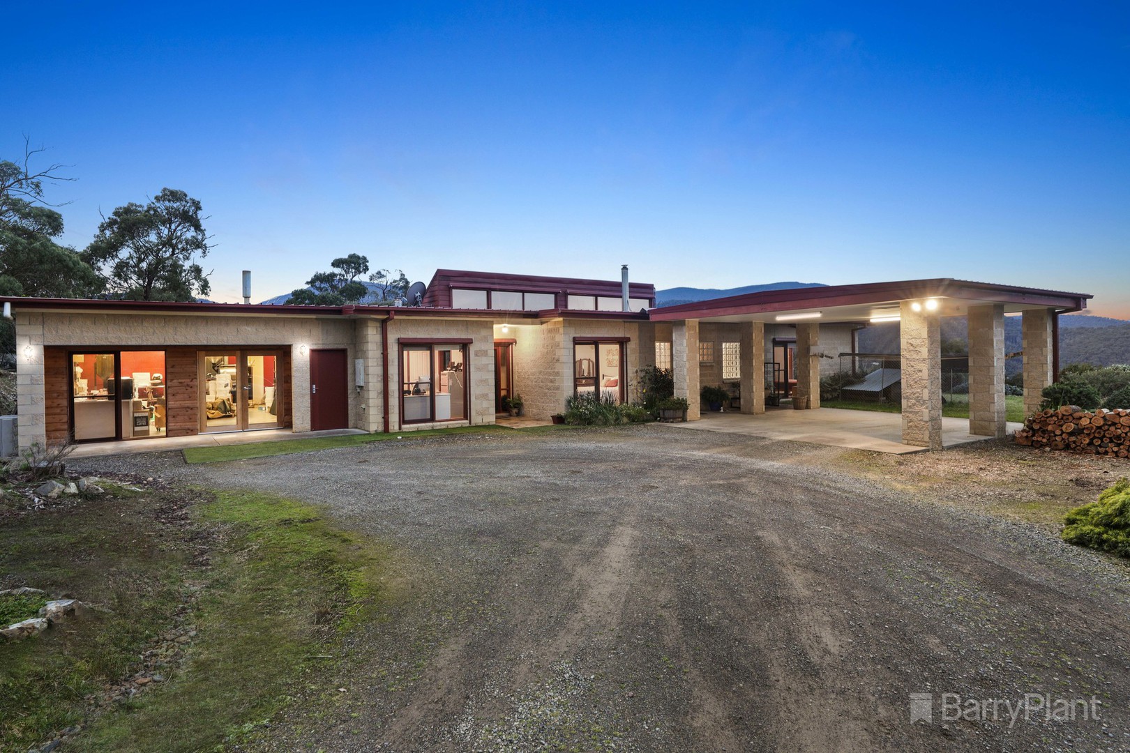105 Ainsworth Avenue, Chum Creek, VIC 3777, Chum Creek - Thumbnail 3