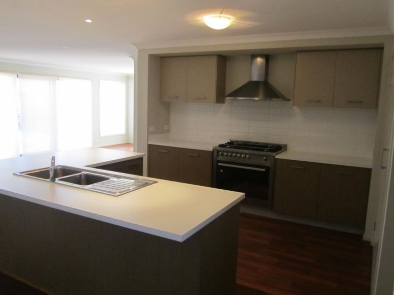 105 Blackdog Drive, Brookfield, VIC 3338, Brookfield - Thumbnail 2