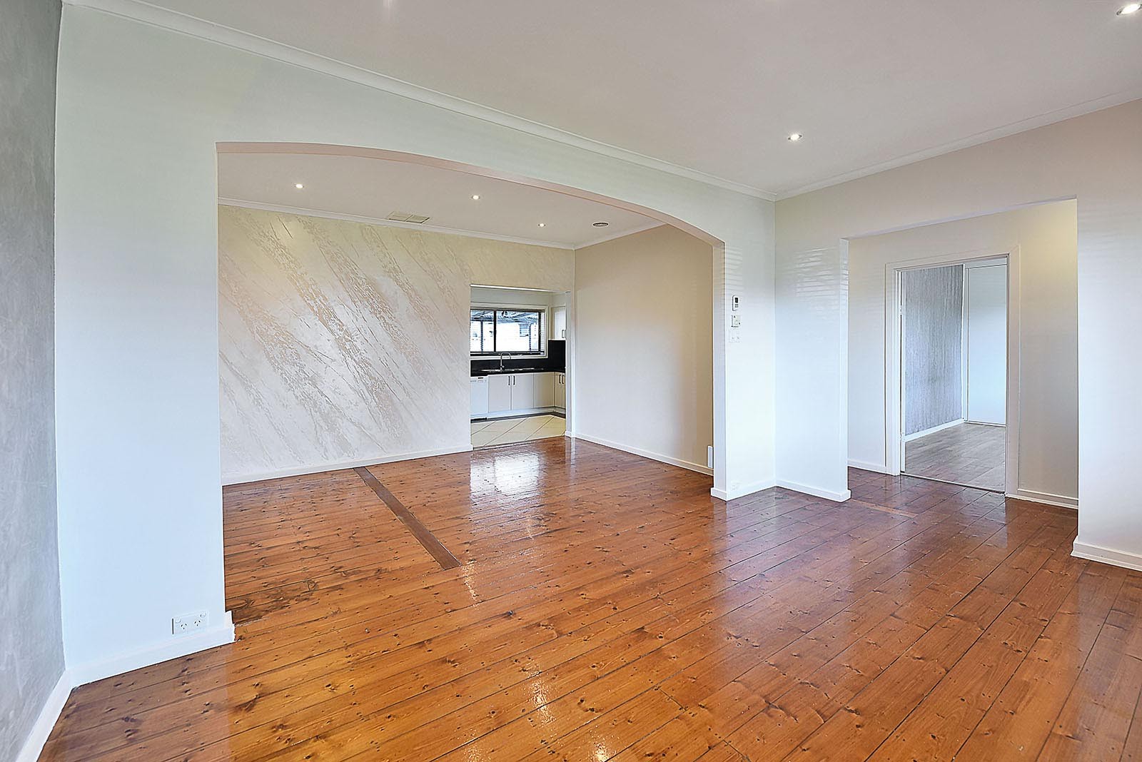 105 Victory Rd, Airport West, VIC 3042 - Thumbnail 1 - 02/10/2026