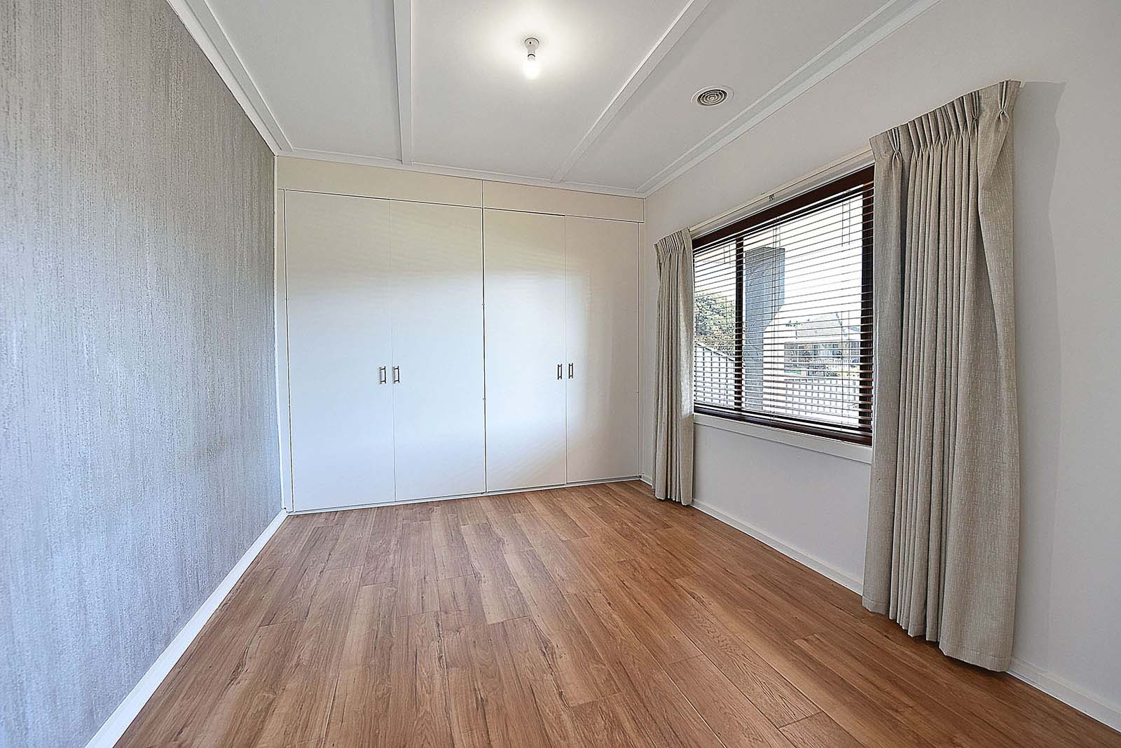 105 Victory Rd, Airport West, VIC 3042 - Thumbnail 2 - 02/10/2026