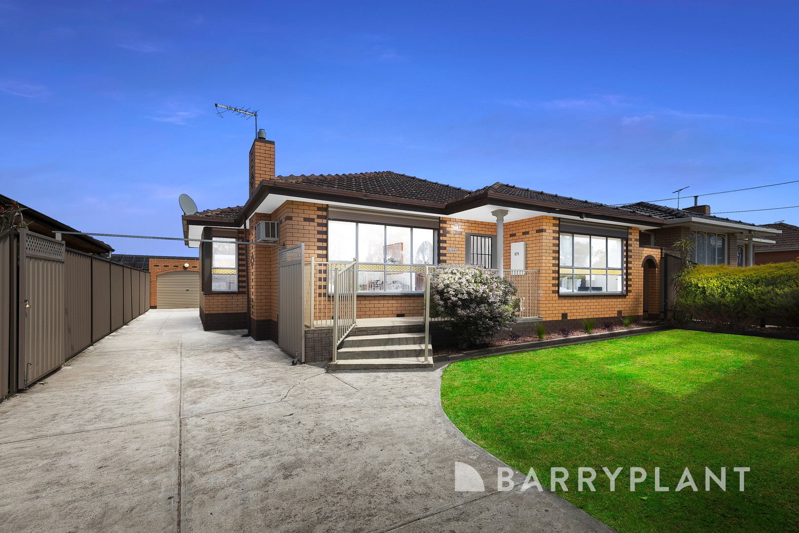 105 Willaton Street, St Albans, VIC 3021 - Thumbnail 2 - 08/10/2025