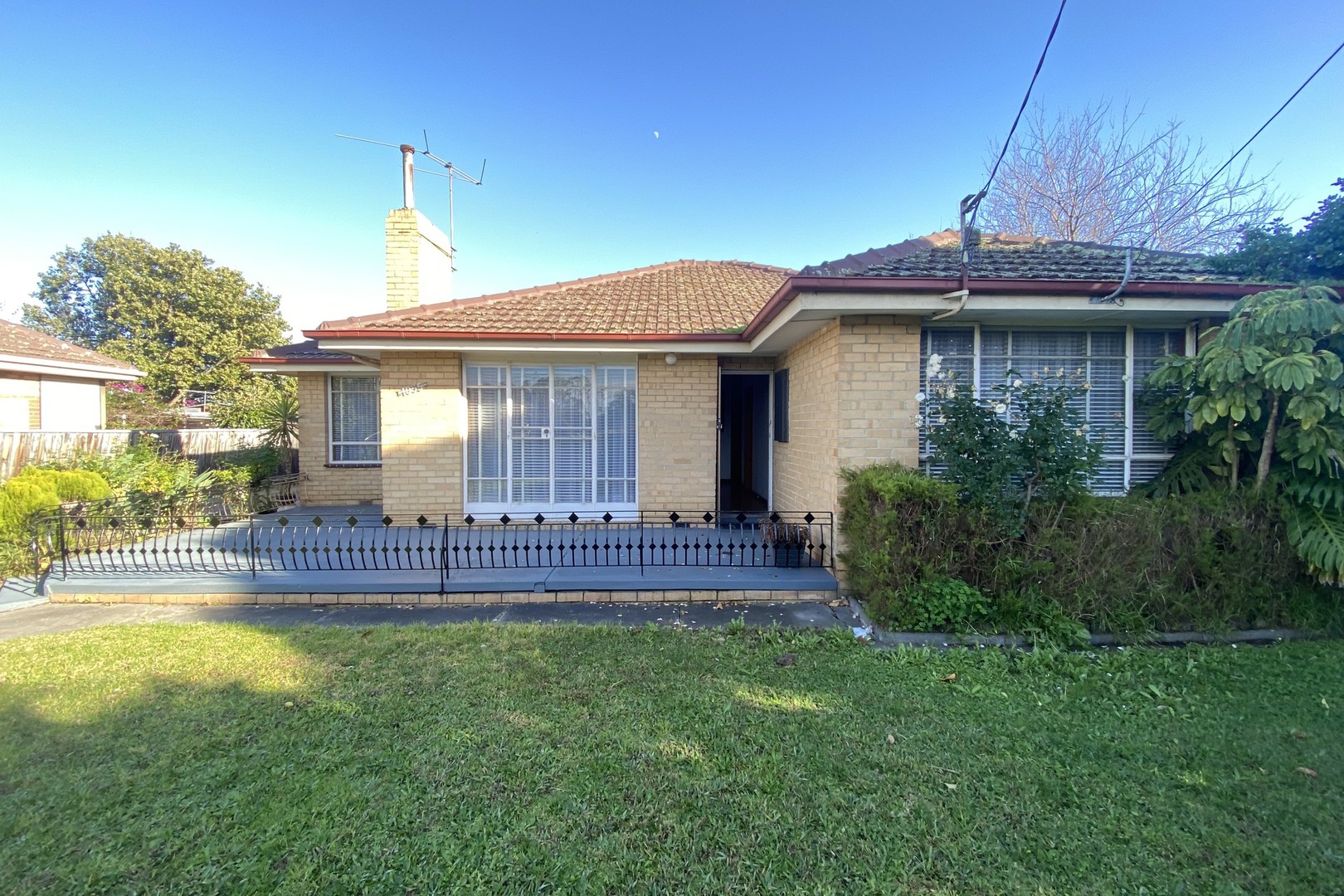 1055 High Street, Reservoir, VIC 3073 - Thumbnail 1 - 16/05/2023