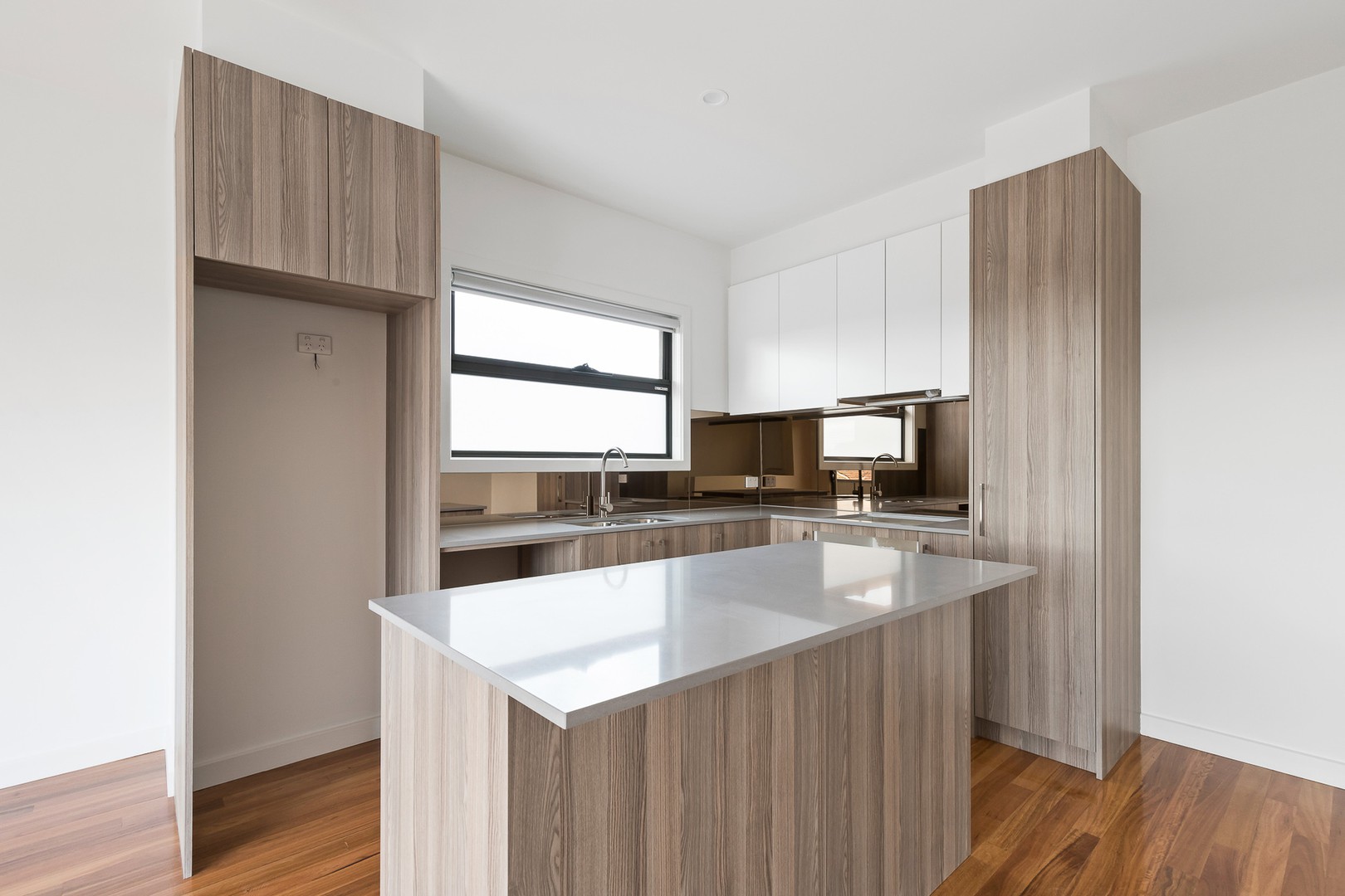 105a Wood Street, Preston, VIC 3072, Preston - Thumbnail 2