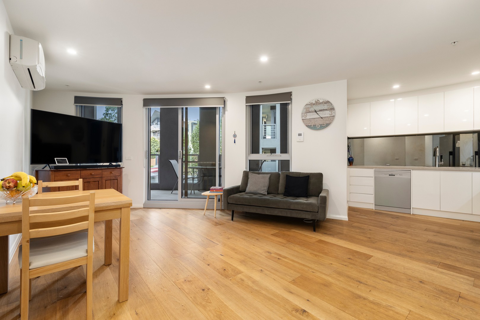 106/164 Manningham Road, Bulleen, VIC 3105 - Thumbnail 2 - 04/10/2024