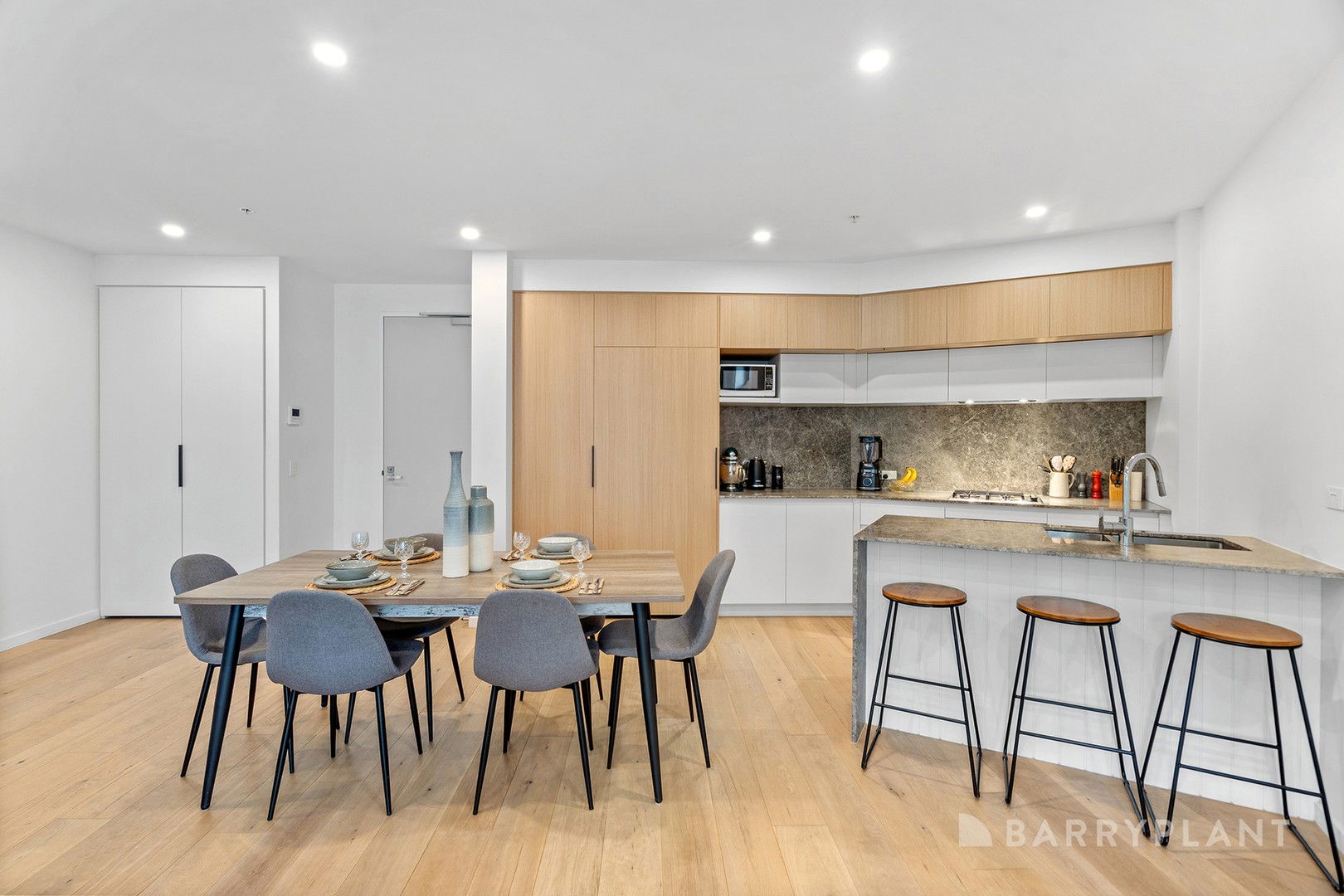 106/72 Galileo Gateway, Bundoora, VIC 3083 - Thumbnail 2 - 05/11/2025