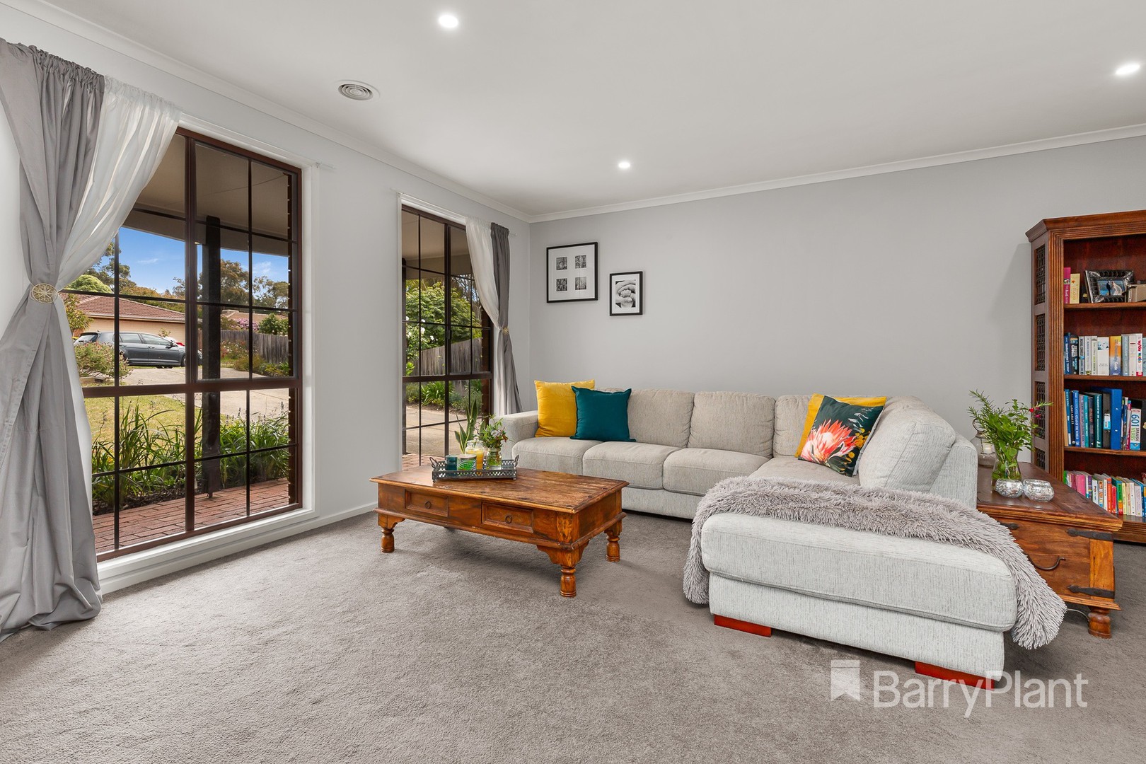 106 Dunsterville Crescent, Frankston, VIC 3199, Frankston - Thumbnail 2