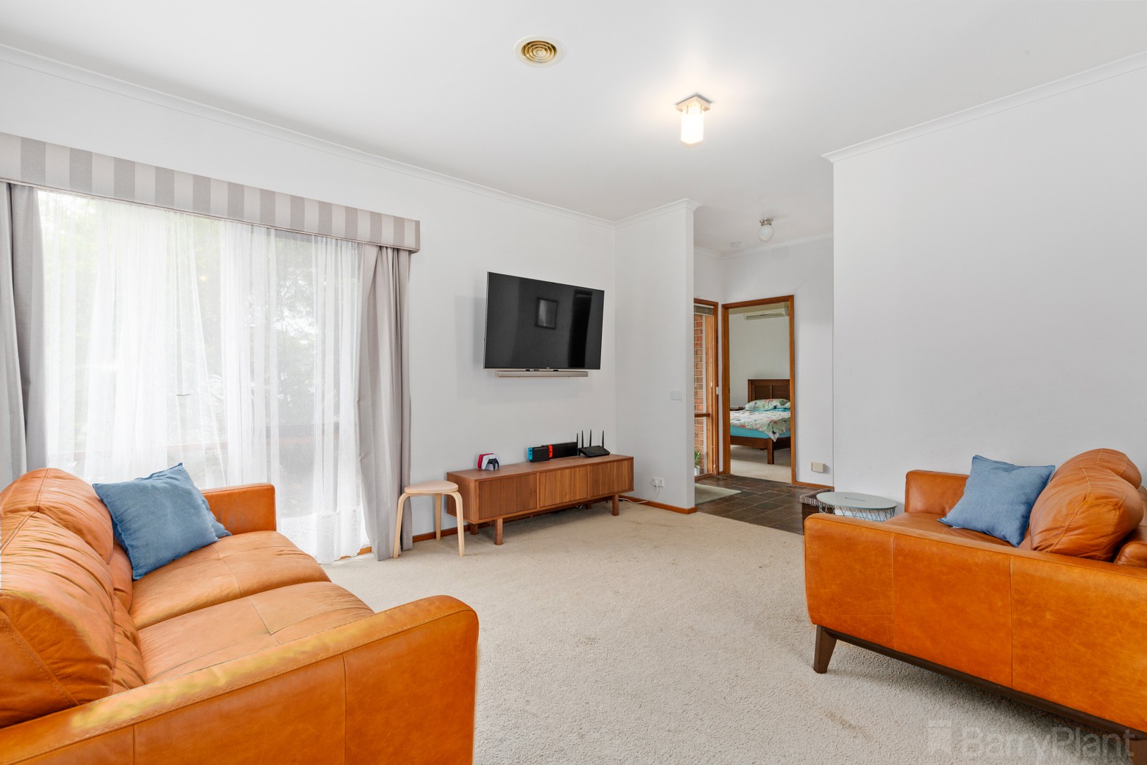 106 Erica Court, Heathmont, VIC 3135 - Thumbnail 2 - 26/08/2022