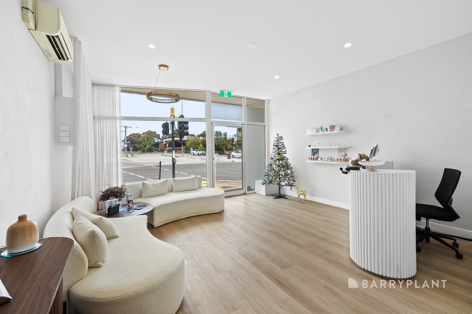 106 Grimshaw Street, Greensborough, VIC 3088 - Thumbnail 2 - 26/11/2025