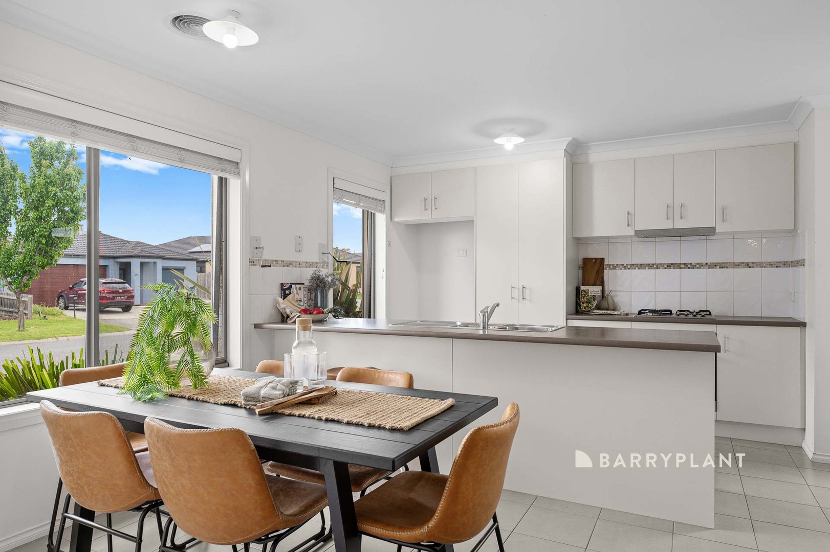 106 Melissa Way, Pakenham, VIC 3810, Pakenham - Thumbnail 4