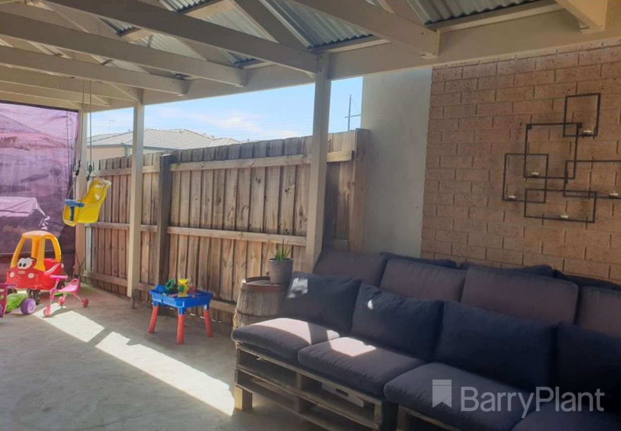 106 Melissa Way, Pakenham, VIC 3810, Pakenham - Thumbnail 7