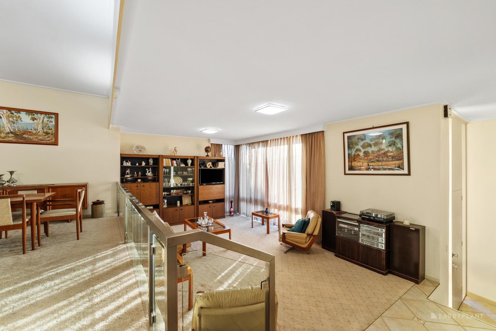 106 Warren Road, Viewbank, VIC 3084, Viewbank - Thumbnail 4