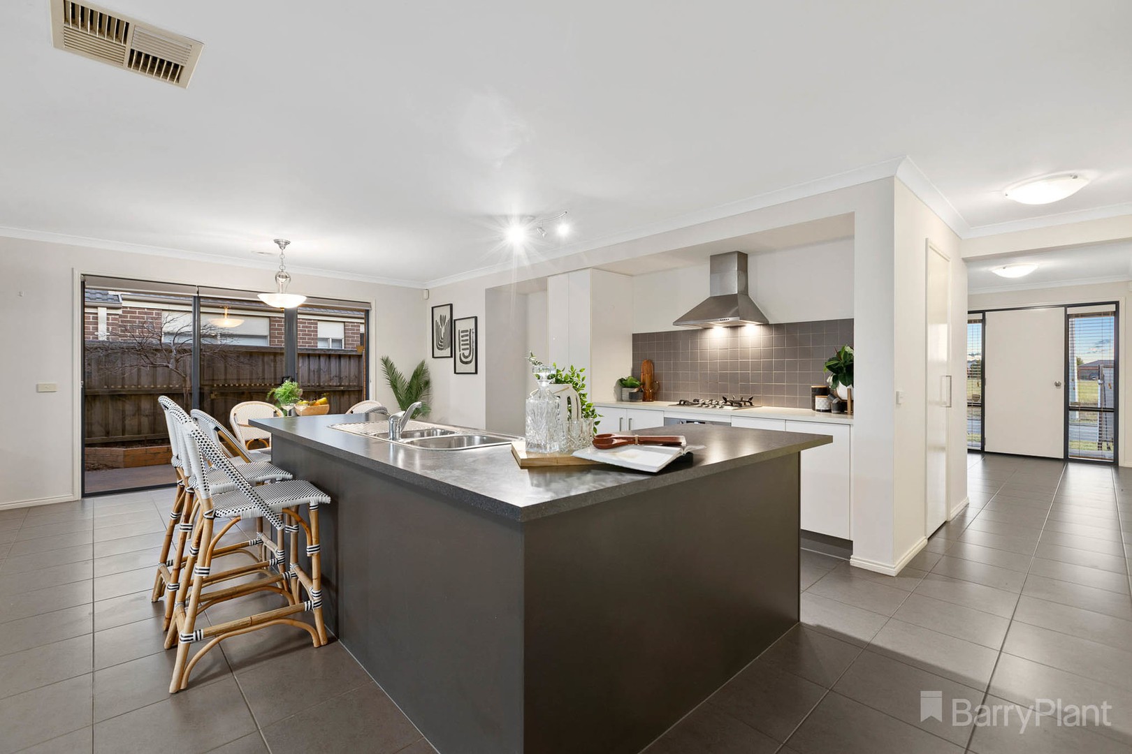 106 Webster Way, Pakenham, VIC 3810, Pakenham - Thumbnail 4