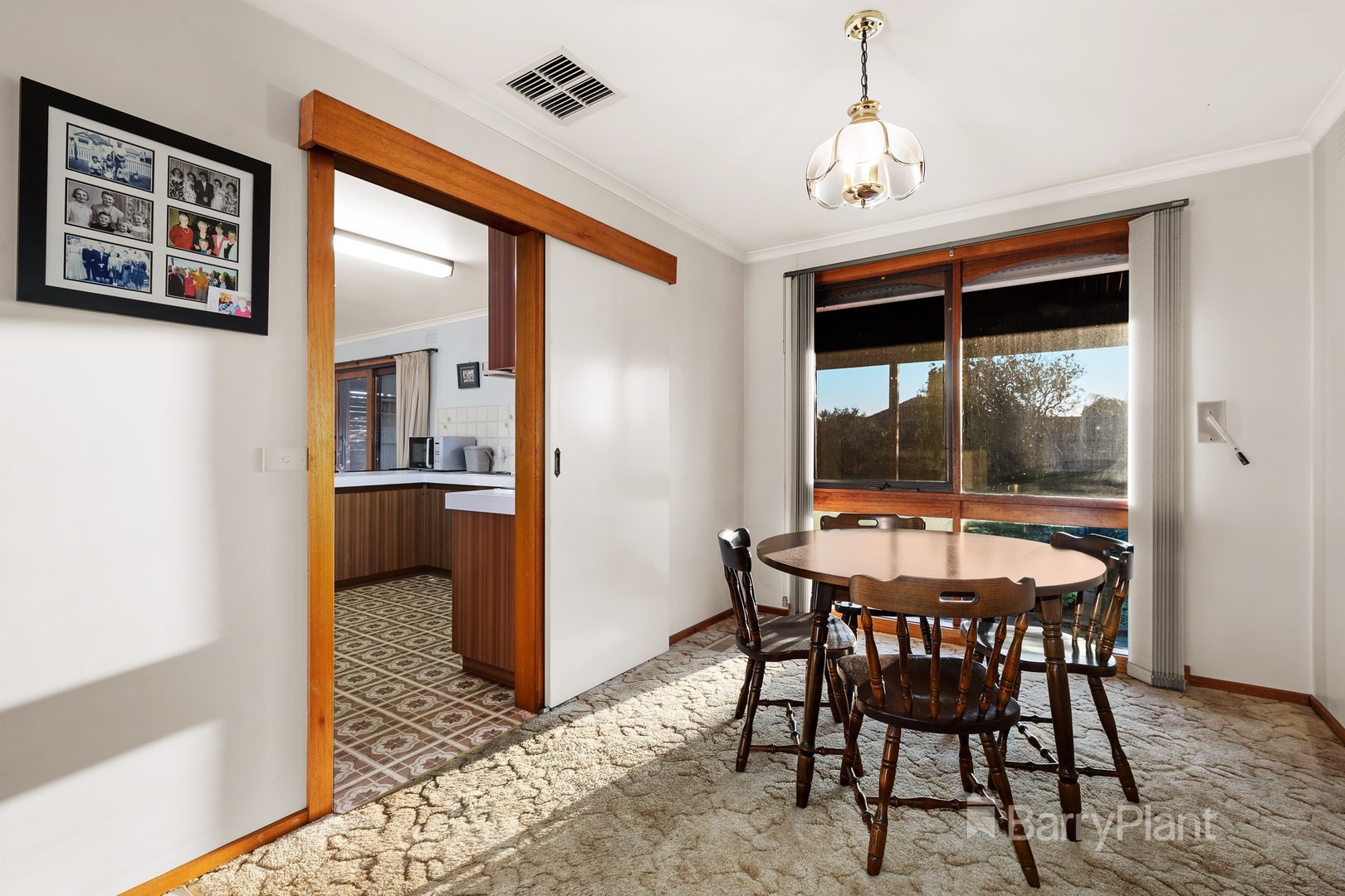 107 Milpera Crescent, Wantirna, VIC 3152, Wantirna - Thumbnail 4