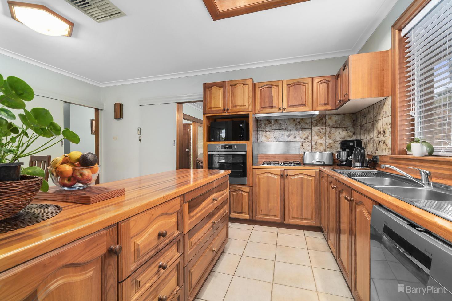 108 Ayr Street, Doncaster, VIC 3108, Bulleen - Thumbnail 3