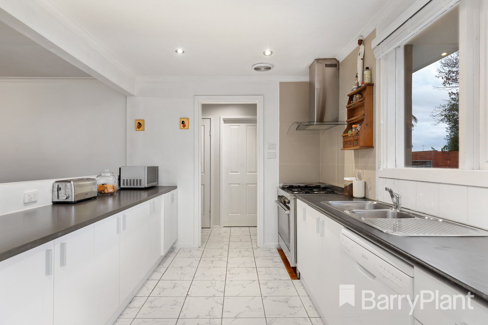 108 Bloomfield Road, Keysborough, VIC 3173, Keysborough - Thumbnail 3