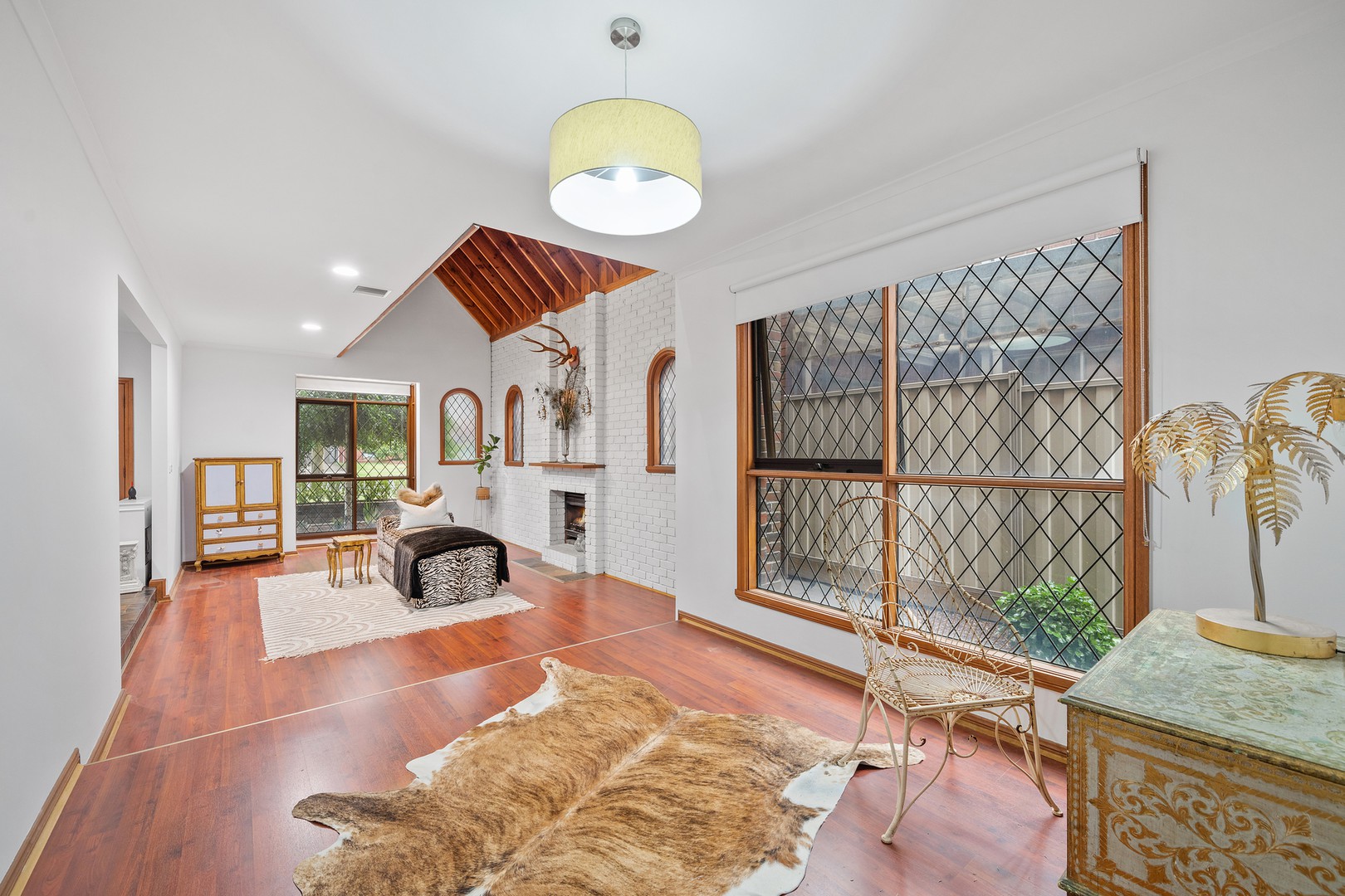 108 Chichester Drive, Taylors Lakes, VIC 3038, Taylors Lakes - Thumbnail 7