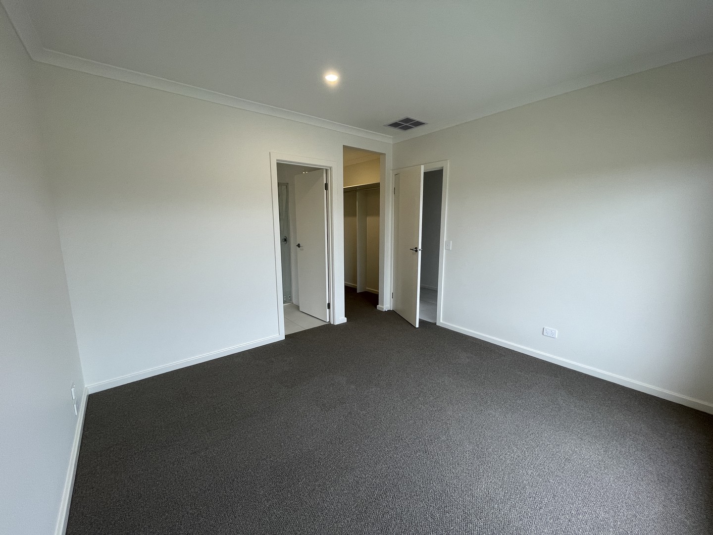 108 Newbridge Blvd, Wallan, VIC 3756, Wallan - Thumbnail 2