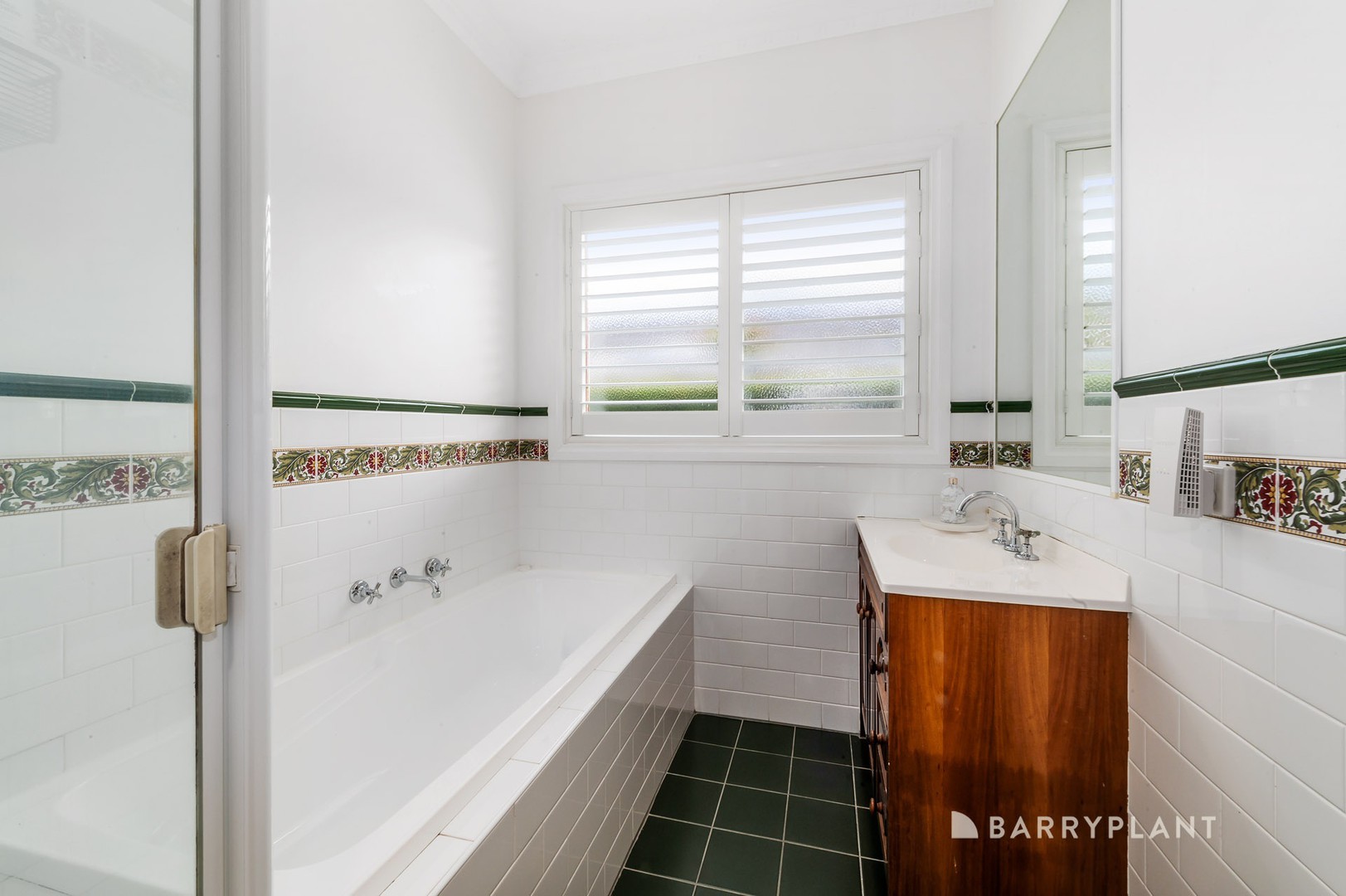 108 Stockdale Way, Mill Park, VIC 3082, Mill Park - Thumbnail 8