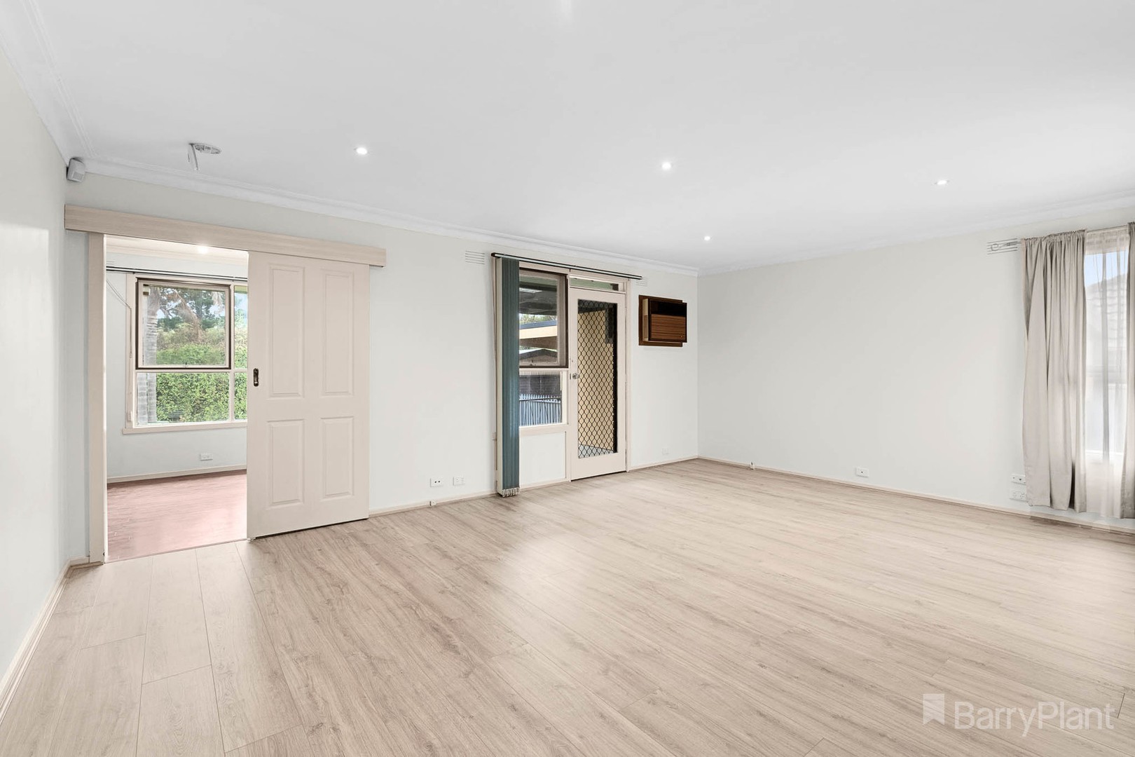 108 Sweeney Drive, Narre Warren, VIC 3805, Narre Warren - Thumbnail 8