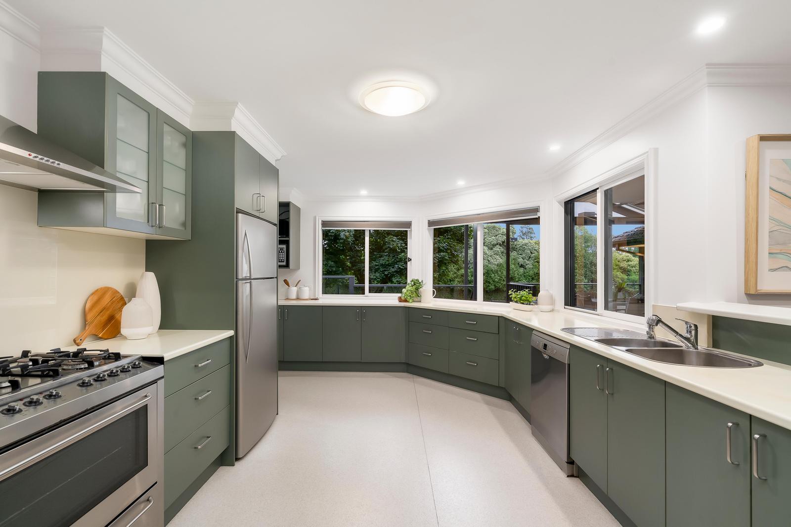 109-111 Berringa Road, Park Orchards, VIC 3114, Park Orchards - Thumbnail 5