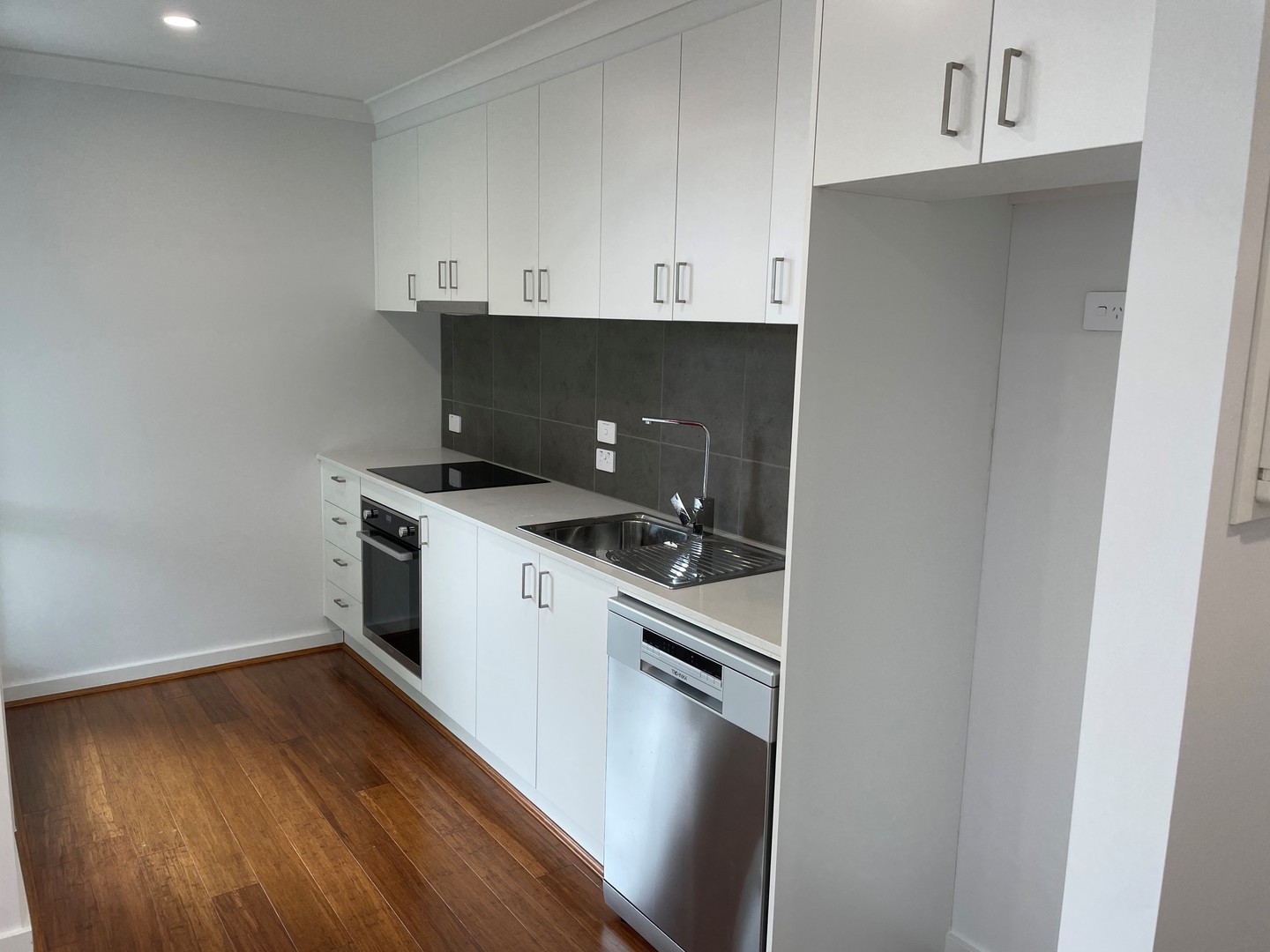 109/8 Tulip  Crescent, Boronia, VIC 3155, Boronia - Thumbnail 2