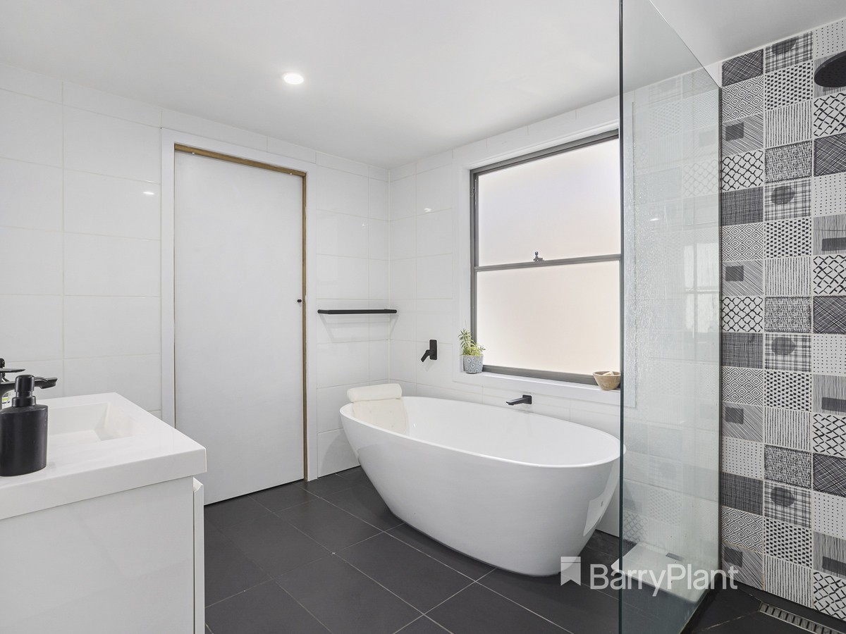 109 Sixth Avenue, Rosebud, VIC 3939, Rosebud - Thumbnail 5
