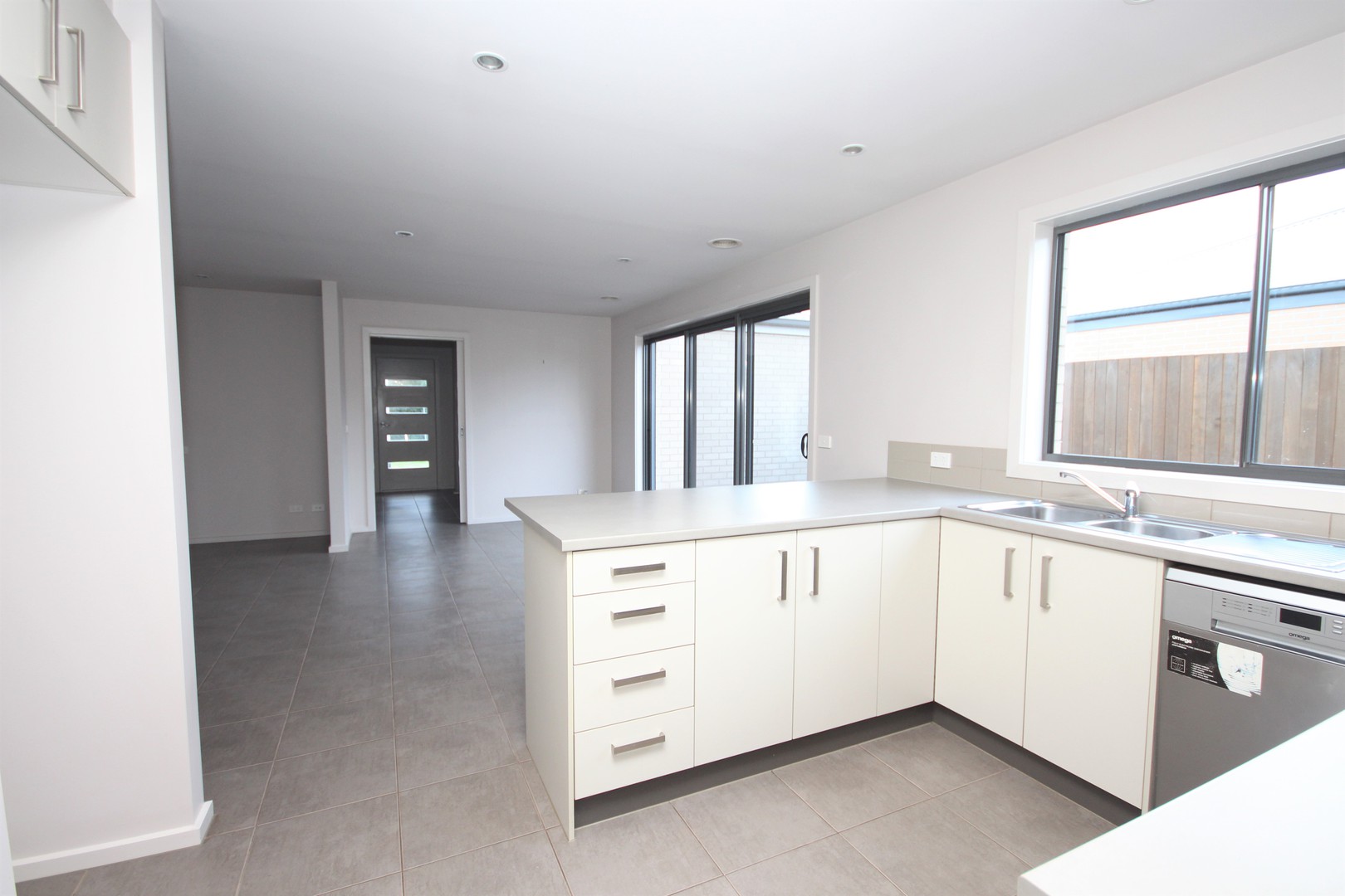 10A Ardeche Lane, Marshall, VIC 3216, Marshall - Thumbnail 5